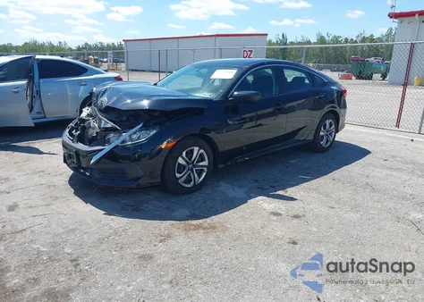 2017 Honda Civic Lx z USA, uszkodzony, nr VIN 2HGFC2F5XHH556194
